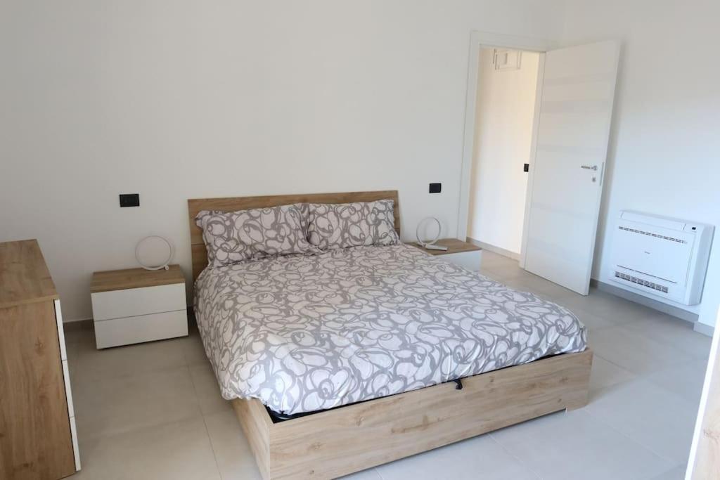 La Casa Di Loris Apartment Sarzana Exterior foto