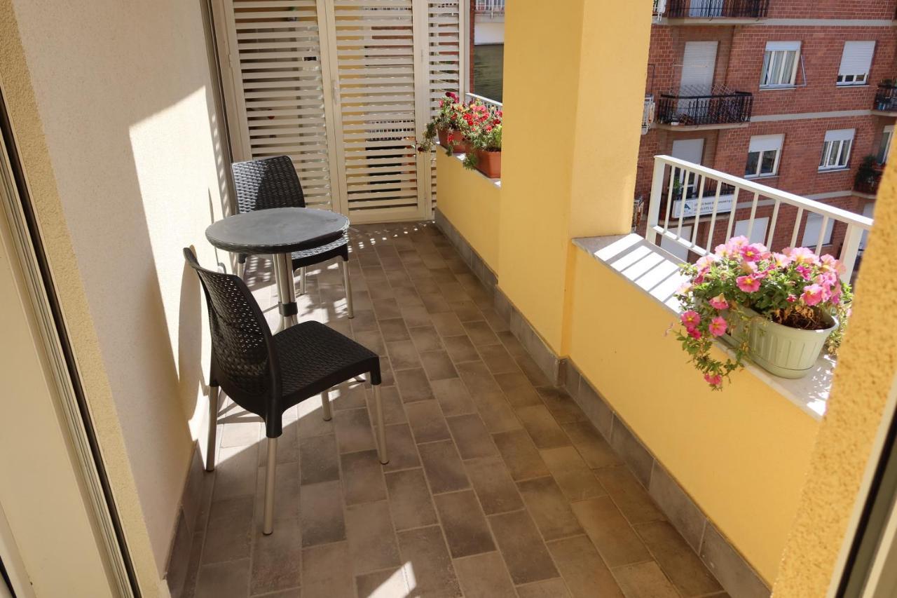 La Casa Di Loris Apartment Sarzana Exterior foto